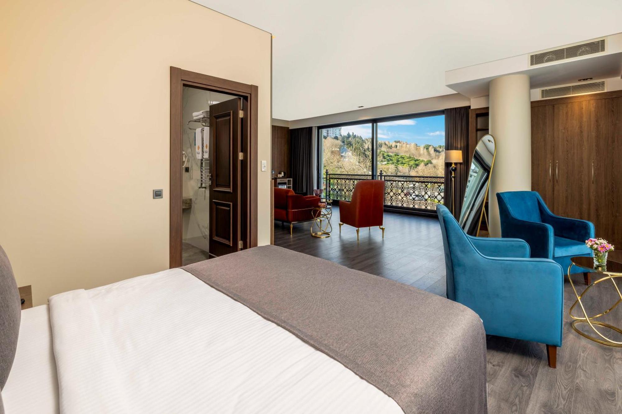 Ezkar Bathonea Art Istanbul Hotel Luaran gambar