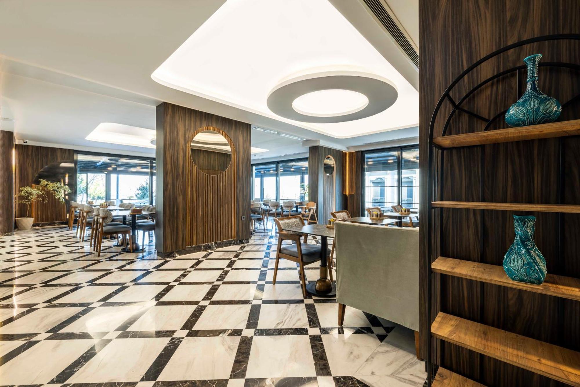 Ezkar Bathonea Art Istanbul Hotel Luaran gambar