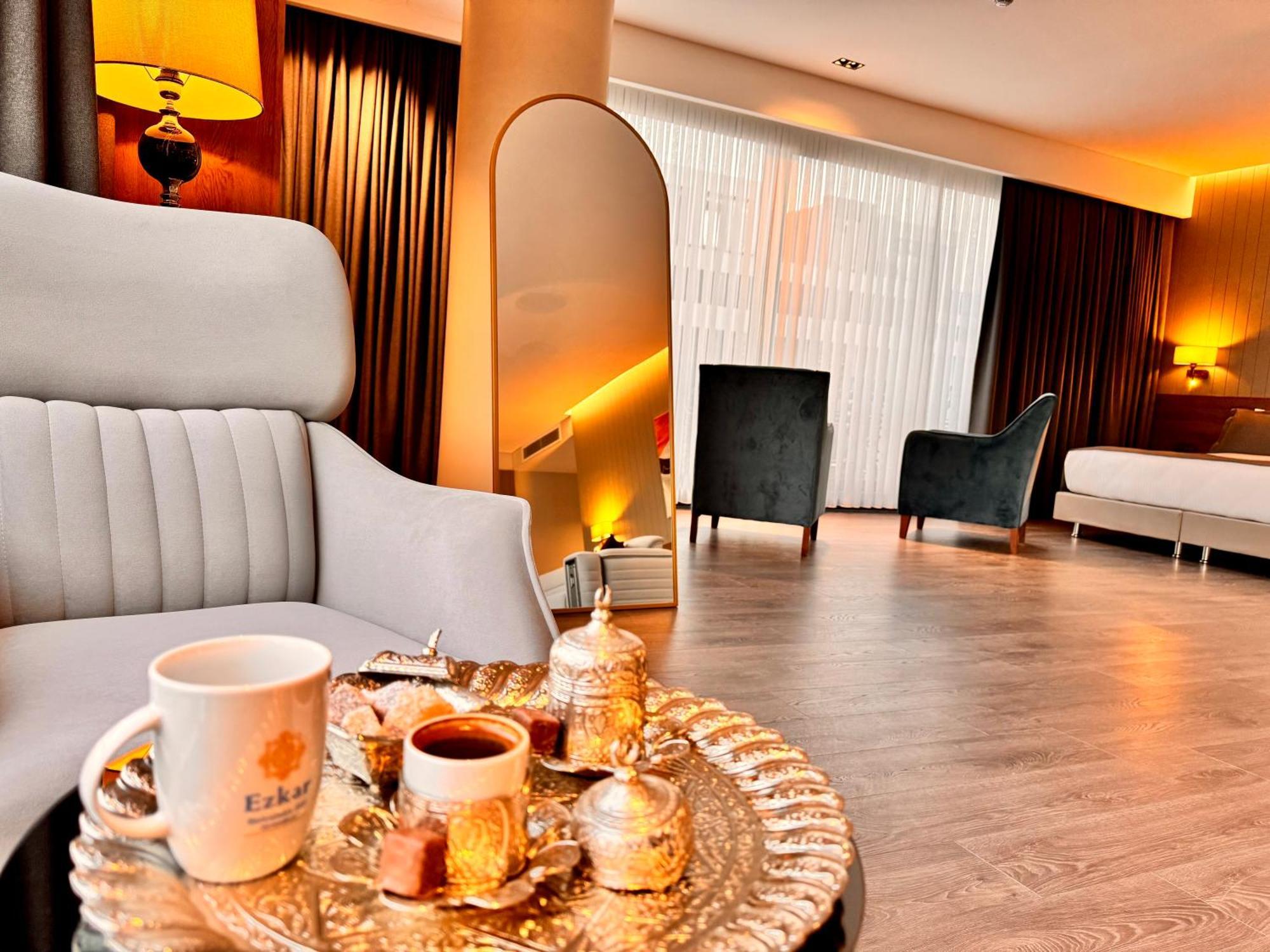 Ezkar Bathonea Art Istanbul Hotel Luaran gambar